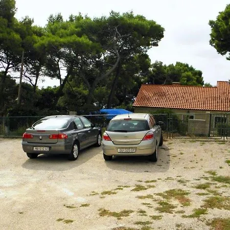 Apartment 16648b